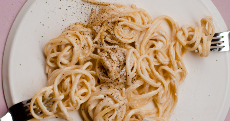Creamy Vegan Cacio e Pepe